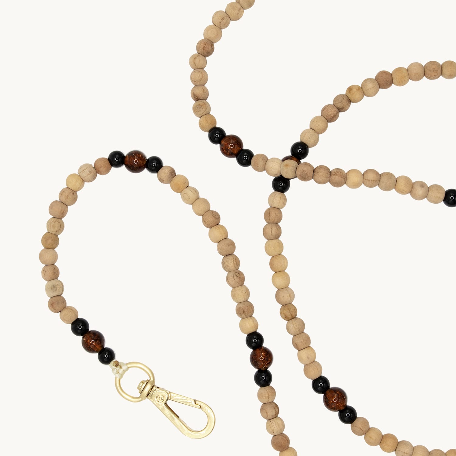Bandoulière en perles de bois avec deux mousquetons dorés