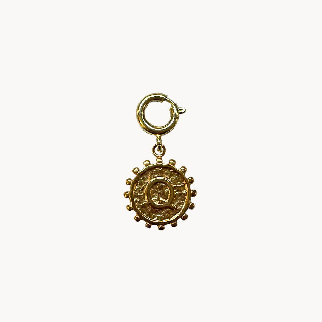Pendentifs symboles et lettres