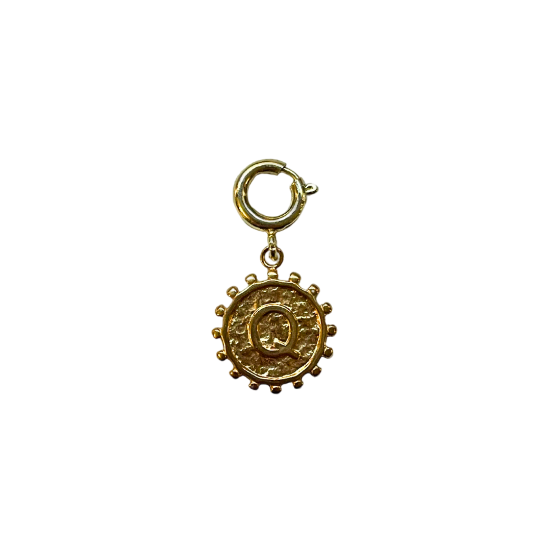 Charm soleil lettre dorée – Pendentif initiale élégant pour téléphone ou bijou