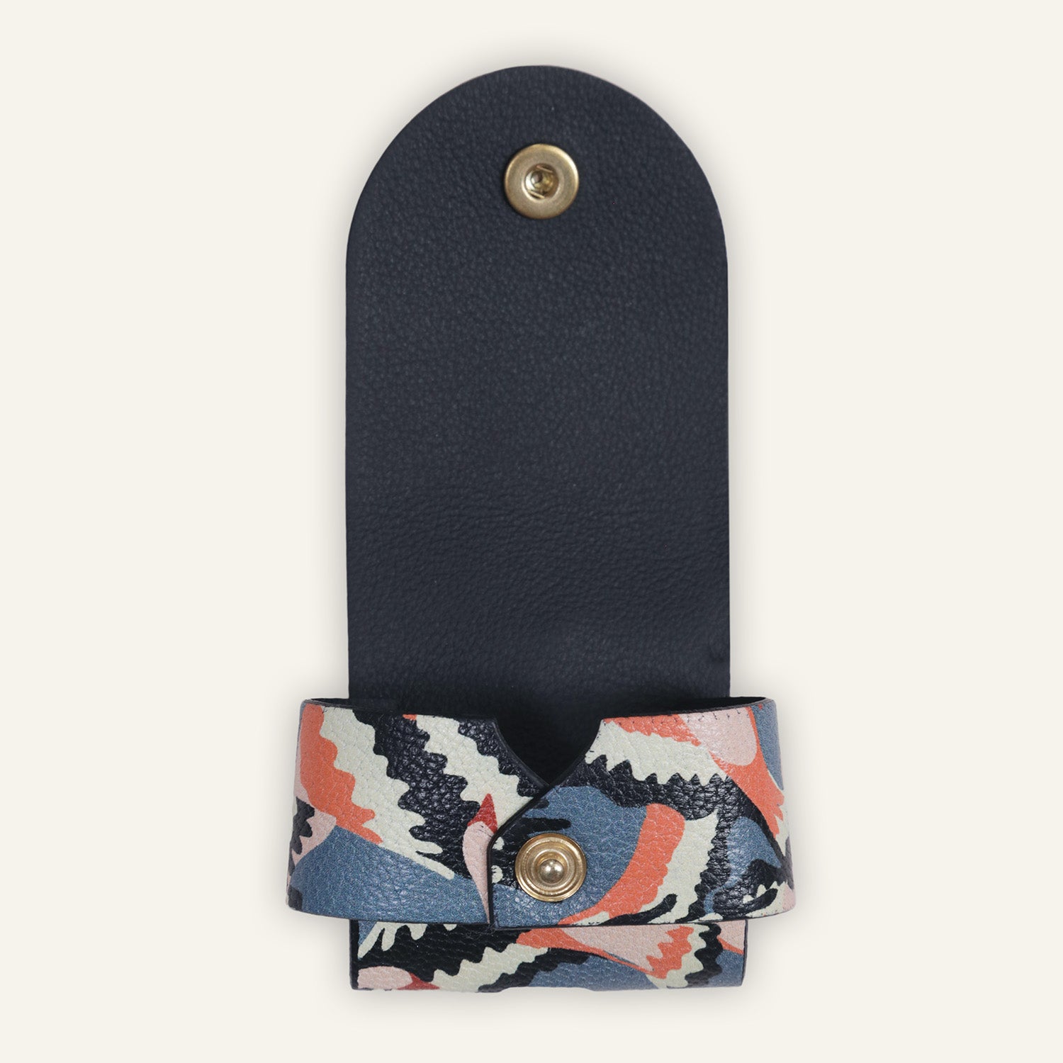 Étui AirPods imprimé oiseaux bleu design moderne et protection résistante