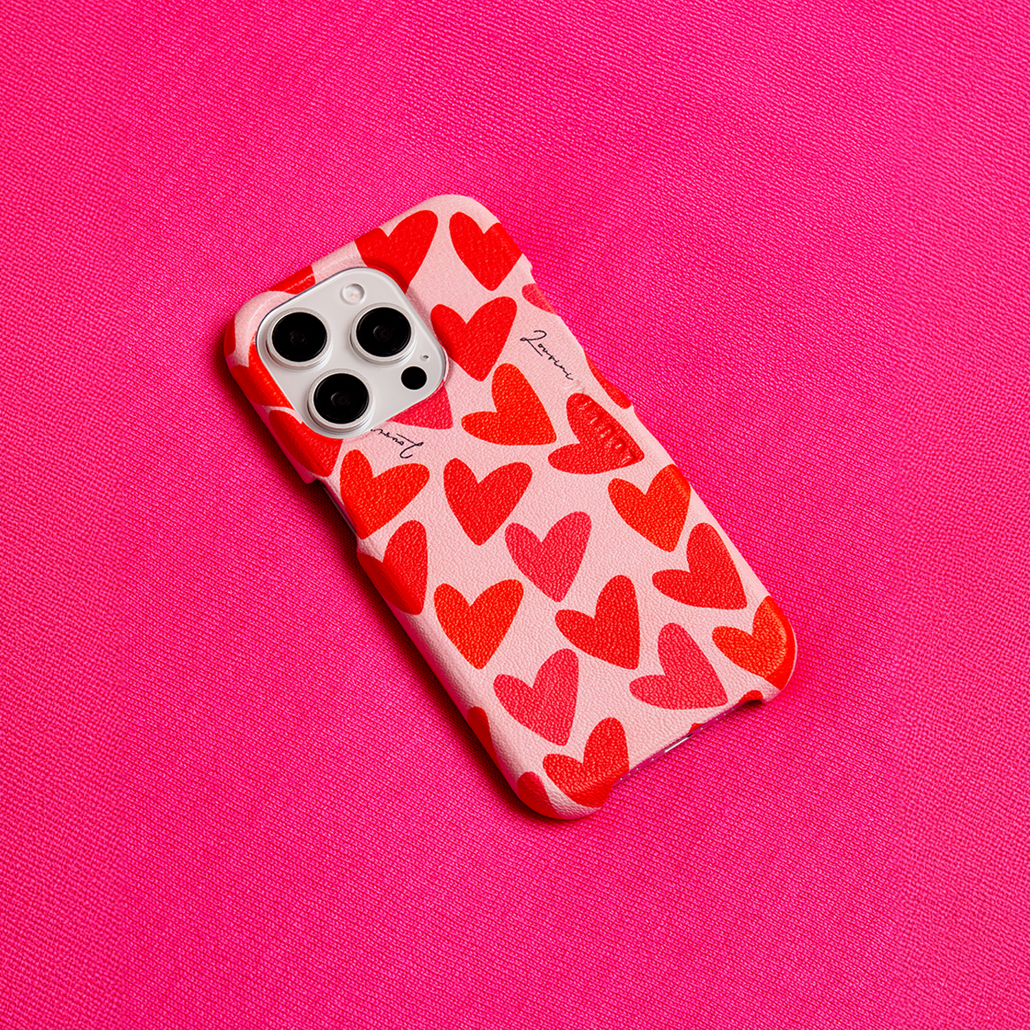 MAX iPhone Leather Case with loops - Hearts