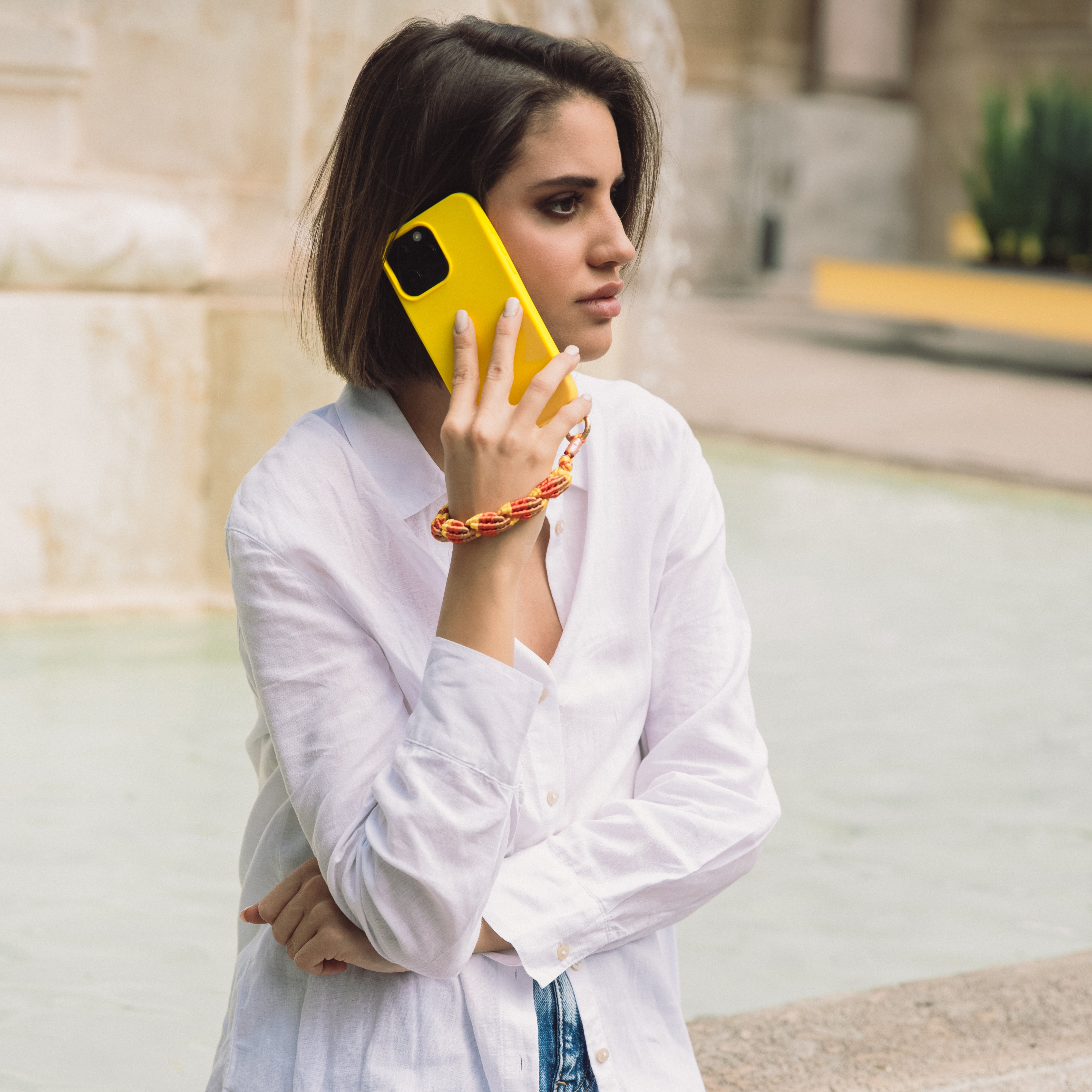 Ensemble coque pour iPhone MagSafe anneaux jaune avec bracelet jaune